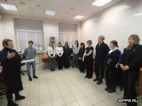 Ознакомительная экскурсия в ИБФРМ РАН для студентов биофака СГУ